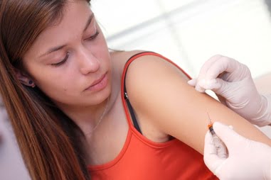 تزریق واکسن گارداسیل برای زنان
